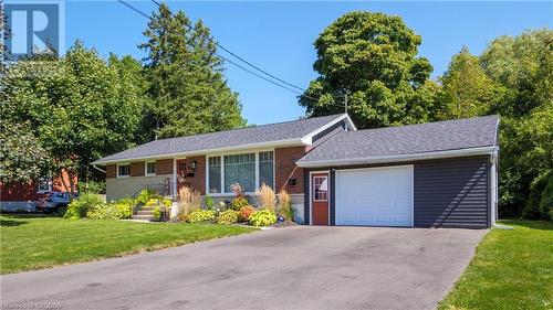 855 8Th Avenue E, Owen Sound, ON - Outdoor With Facade