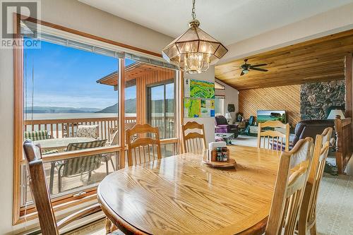 409 Shorts Road, Kelowna, BC - Indoor Photo Showing Dining Room