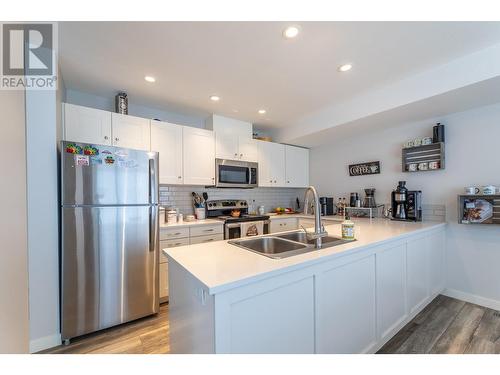 1458 Penticton Avenue Unit# 125, Penticton, BC - Indoor Photo Showing Kitchen With Stainless Steel Kitchen With Double Sink