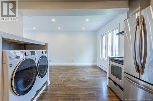 686 Bridge Street, Bathurst, NB - Indoor Photo Showing Laundry Room