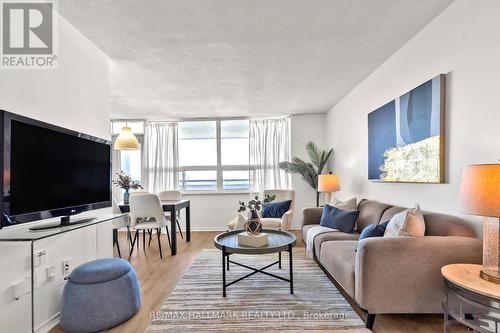 1608 - 1350 York Mills Road, Toronto (Parkwoods-Donalda), ON - Indoor Photo Showing Living Room