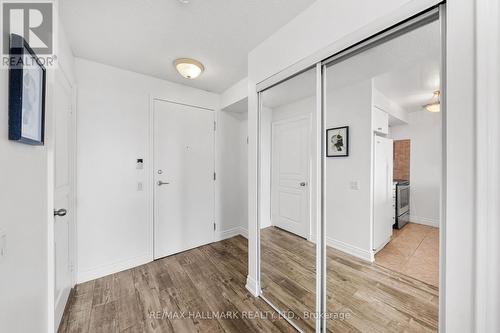 2311 - 10 Northtown Way, Toronto, ON - Indoor Photo Showing Other Room