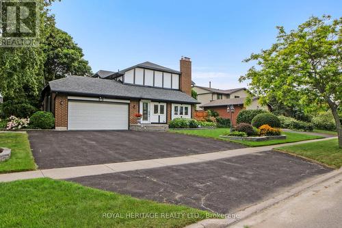 72 Lake Driveway W, Ajax, ON - Outdoor With Facade