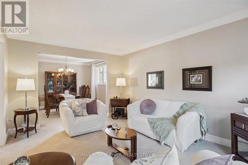 770 Greenbriar Drive, Oshawa (Eastdale), ON - Indoor Photo Showing Living Room