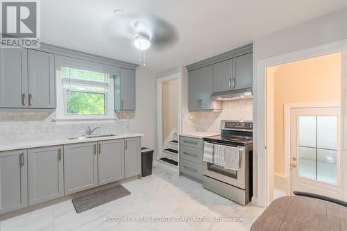 927 Donegal Street, Peterborough (Northcrest), ON - Indoor Photo Showing Kitchen