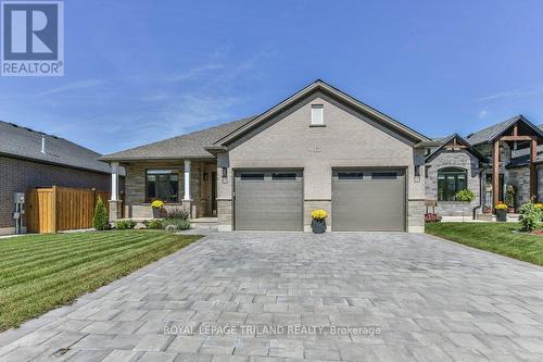 88 Foxborough Place, Thames Centre (Thorndale), ON - Outdoor With Facade