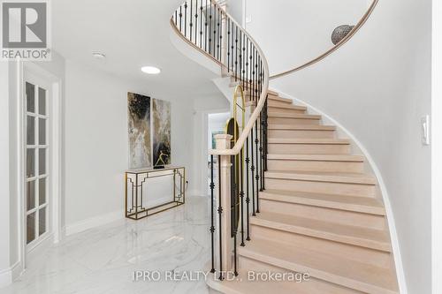 106 Hidden Trail Avenue, Richmond Hill, ON - Indoor Photo Showing Other Room