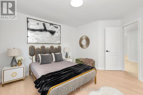 106 Hidden Trail Avenue, Richmond Hill, ON - Indoor Photo Showing Bedroom