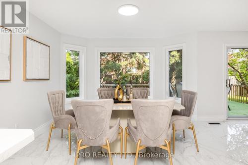 106 Hidden Trail Avenue, Richmond Hill, ON - Indoor Photo Showing Dining Room