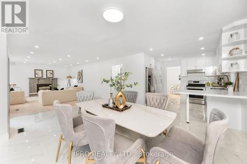 106 Hidden Trail Avenue, Richmond Hill, ON - Indoor Photo Showing Dining Room