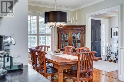 1331 Tyandaga Park Drive, Burlington (Tyandaga), ON - Indoor Photo Showing Dining Room