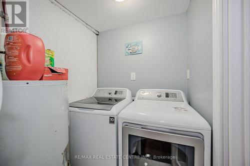 35 Briar Path, Brampton, ON - Indoor Photo Showing Laundry Room