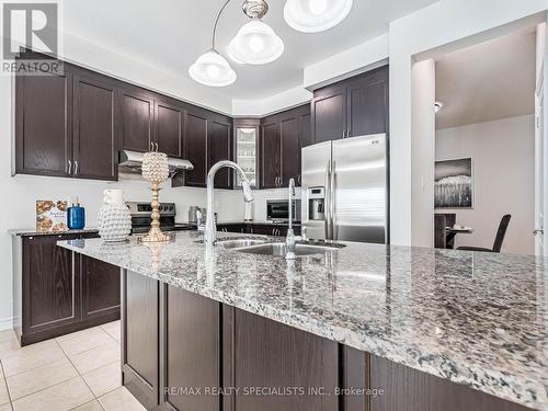 80 Thornbush Boulevard, Brampton, ON - Indoor Photo Showing Kitchen With Stainless Steel Kitchen With Double Sink With Upgraded Kitchen