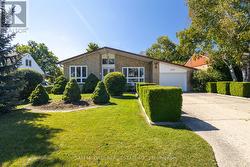 3532 JOAN DRIVE  Mississauga (Fairview), ON L5B 1T8