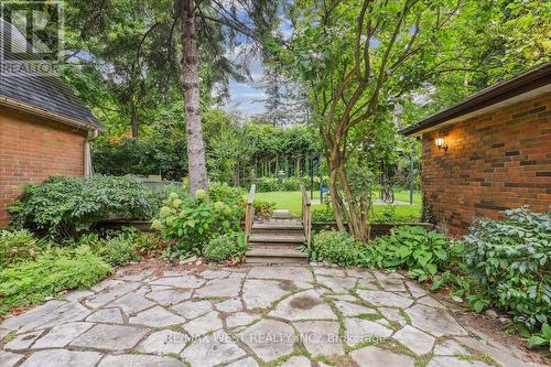 25 Indian Grove, Toronto (High Park-Swansea), ON - Outdoor