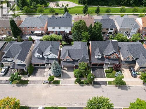 1339 Marshall Crescent, Milton (Beaty), ON - Outdoor With Facade