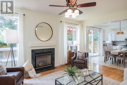 1339 Marshall Crescent, Milton (Beaty), ON - Indoor Photo Showing Living Room With Fireplace