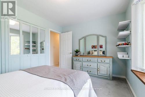 164 Dundas Street E, Hamilton (Waterdown), ON - Indoor Photo Showing Bedroom