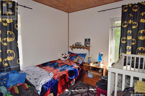 225 Riverside Drive, Prince Albert, SK - Indoor Photo Showing Bedroom