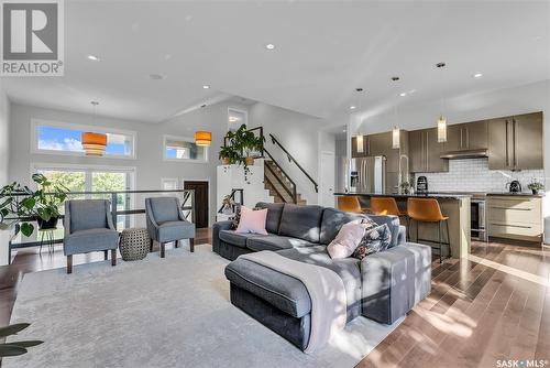 803 Paton Avenue, Saskatoon, SK - Indoor Photo Showing Living Room