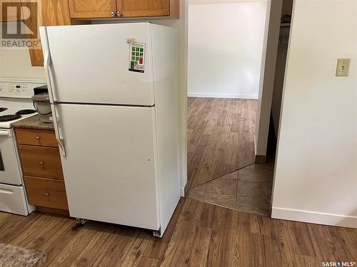 10 Fisher Street, Regina, SK - Indoor Photo Showing Kitchen