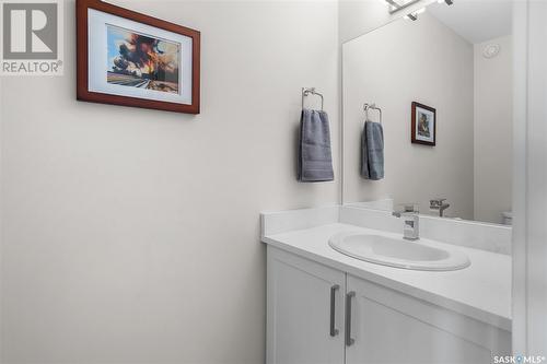 75 619 Evergreen Boulevard, Saskatoon, SK - Indoor Photo Showing Bathroom