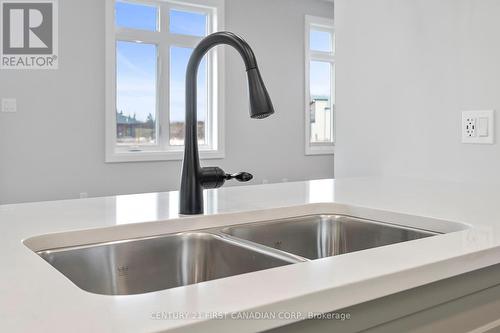 269 Greene Street, South Huron (Exeter), ON - Indoor Photo Showing Kitchen With Double Sink