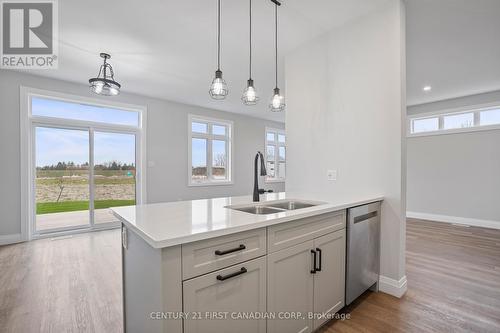 269 Greene Street, South Huron (Exeter), ON - Indoor Photo Showing Kitchen With Double Sink