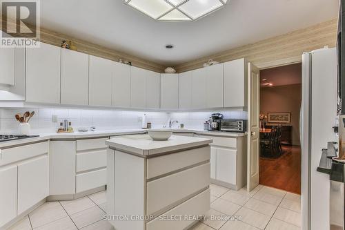 23 - 1200 Riverside Drive, London, ON - Indoor Photo Showing Kitchen