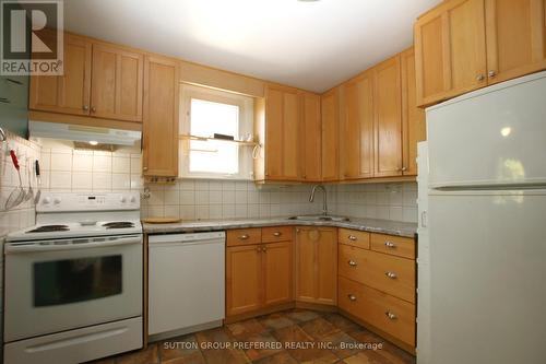 83 Dillabough Street, London, ON - Indoor Photo Showing Kitchen