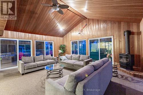 15117 Medway Road, Middlesex Centre (Arva), ON - Indoor Photo Showing Living Room With Fireplace