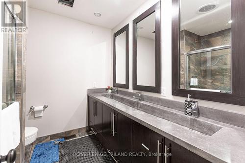 15117 Medway Road, Middlesex Centre (Arva), ON - Indoor Photo Showing Bathroom