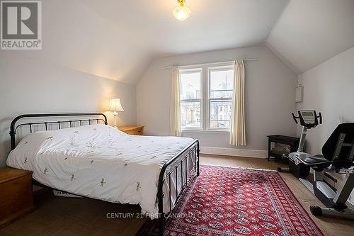 476 Colborne Street, London, ON - Indoor Photo Showing Bedroom