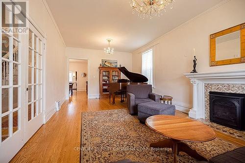 476 Colborne Street, London, ON - Indoor With Fireplace