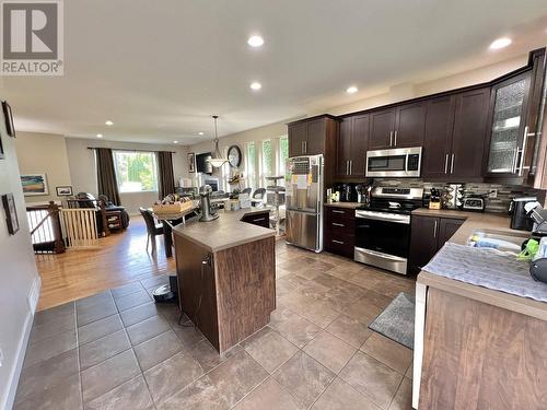 831 Funn Street, Quesnel, BC - Indoor Photo Showing Kitchen With Stainless Steel Kitchen With Upgraded Kitchen