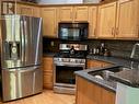 4835 Paradise Valley Drive Unit# 40, Peachland, BC  - Indoor Photo Showing Kitchen With Double Sink 