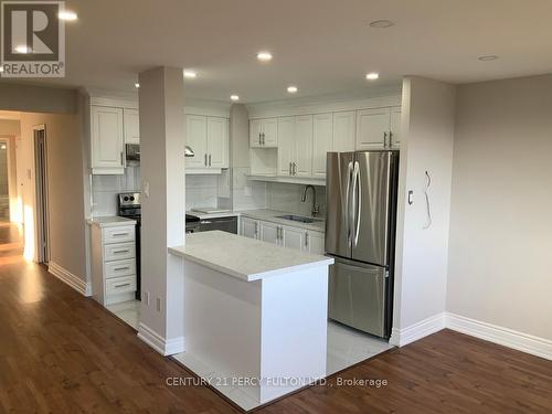 1904 - 10 Sunny Glen Way, Toronto (Flemingdon Park), ON - Indoor Photo Showing Kitchen