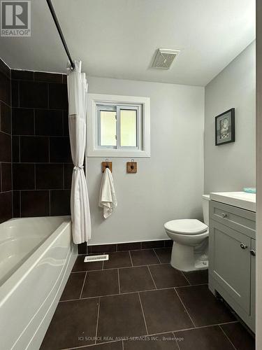 25 - 75 Ansondale Road, London, ON - Indoor Photo Showing Bathroom