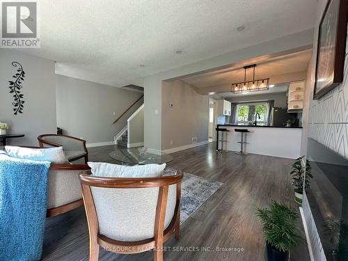 25 - 75 Ansondale Road, London, ON - Indoor Photo Showing Living Room