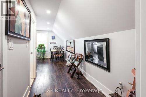 30 Gladstone Avenue, Hamilton (Blakeley), ON - Indoor Photo Showing Other Room