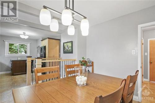 2033 Vincent Street, Ottawa, ON - Indoor Photo Showing Dining Room