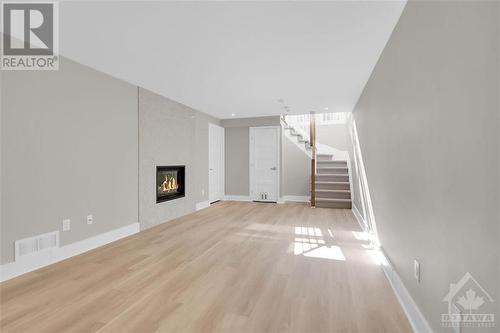 603 Willowmere Way, Ottawa, ON - Indoor With Fireplace