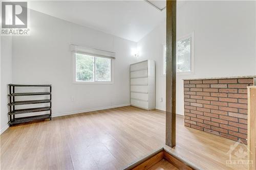 Separate entrance with functional mudroom - 1125 Woodroffe Avenue, Ottawa, ON - Indoor