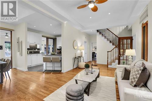 7 Clarey Avenue, Ottawa, ON - Indoor Photo Showing Living Room