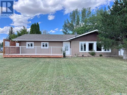 203 Cross Street N, Outlook, SK - Outdoor With Deck Patio Veranda