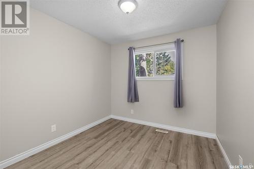 92 Kemp Crescent, Prince Albert, SK - Indoor Photo Showing Other Room