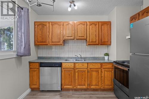 92 Kemp Crescent, Prince Albert, SK - Indoor Photo Showing Kitchen With Double Sink