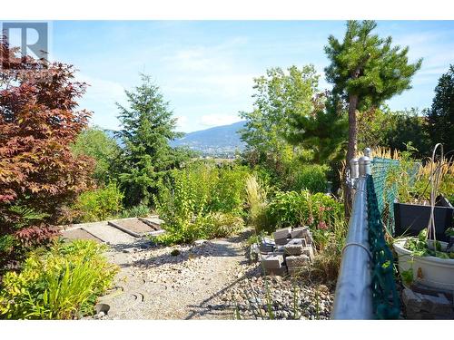 3321 Country Estate Court, Vernon, BC - Outdoor