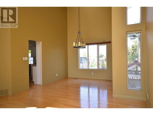 3321 Country Estate Court, Vernon, BC - Indoor Photo Showing Other Room