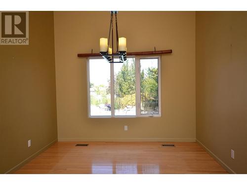 3321 Country Estate Court, Vernon, BC - Indoor Photo Showing Other Room